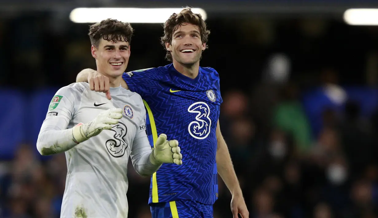 Chelsea berhasil mengalahkan Southampton dalam babak keempat Carabao Cup 2021/2022 lewat adu penalti dengan skor 4-3 setelah bermain sama kuat 1-1 hingga babak kedua berakhir, Selasa (26/10/2021) di Stamford Bridge. The Blues pun melenggang ke perempatfinal. (AP/Ian Walton)