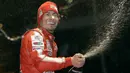 Salah satu momen saat Nicky Hayden bersama Ducati di Madonna Di Campiglio ski resort, Italia,(15/1/2010). Nicky meninggal akibat kecelakaan sepeda di Italia. (AP/Alberto Pellaschiar)