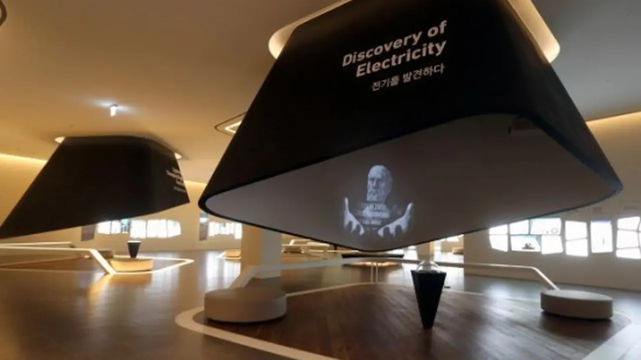Serunya Menjelajah Museum Inovasi Samsung
