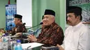 Dewan Pertimbangan Majelis Ulama Indonesia (MUI) menggelar rapat pleno ke- 15 di Kantor MUI, Rabu (22/2). Tema rapat tersebut adalah 'Upaya Bersama Menghadapi Ancaman Terhadap NKRI'. (Liputan6.com/Faizal Fanani)