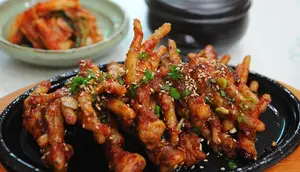 6 Olahan Ceker Ayam Berbumbu yang Cocok untuk Menu Rumahan saat Hujan