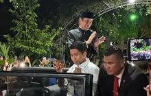 Beragam Cara Warga Kota Solo Sambut Kepulangan Jokowi, Beri Karangan Bunga hingga Gelar Pertunjukan Reog