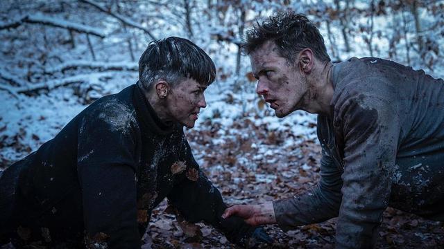 Sam Heughan sebagai Tom dalam film SAS: Red Notice. (Foto: Dok. Silver Reel/ Sky Cinema)