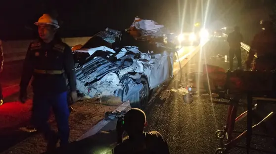 Kronologi Avanza Tabrak Truk di Tol Bakauheni-Terbanggi, 1 Penumpang Tewas
