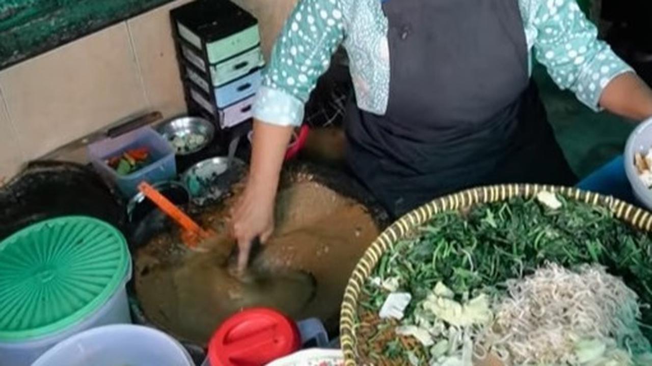 Lotek Brukmenceng