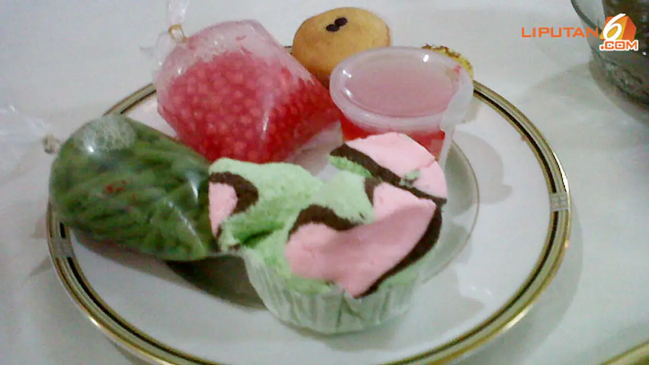 takjil-berbahaya130801b.jpg