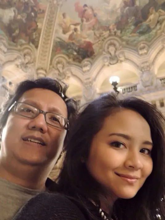 Bakat seni yang mengalir pada Gita Gutawa diturunkan oleh sang ayah, Erwin Gutawa.  Gita Gutawa lahir di Jakarta 11 Agustus 1993, Gita merupakan penyanyi sopran. (viainstgram@gitagut/Bintang.com)