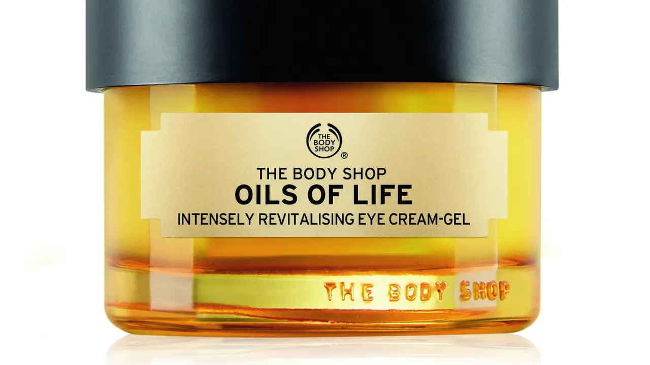 Rawat Area Mata dengan Eye Cream Terbaru Ini