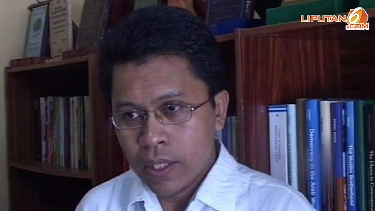 pengamat-mesir130815b.jpg