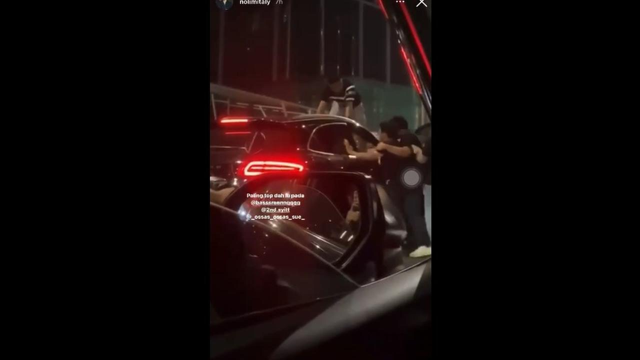 Aksi brutal pengemudi mobil di kawasan SCBD, Jaksel