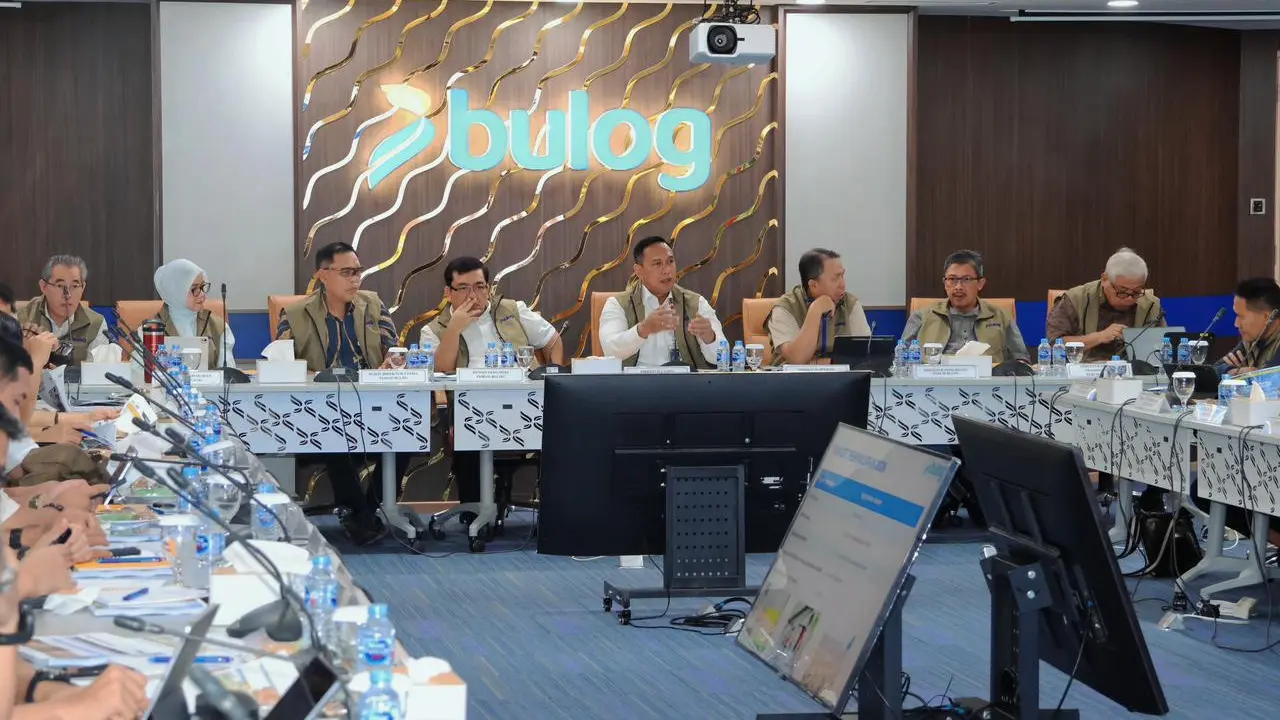 Direktur Utama Perum Bulog Ahmad Rizal Ramdhani dalam Evaluasi Kinerja 2025 dan Rencana Kerja 2026 yang berlangsung pada 11–12 Januari 2026. (Dok Bulog)