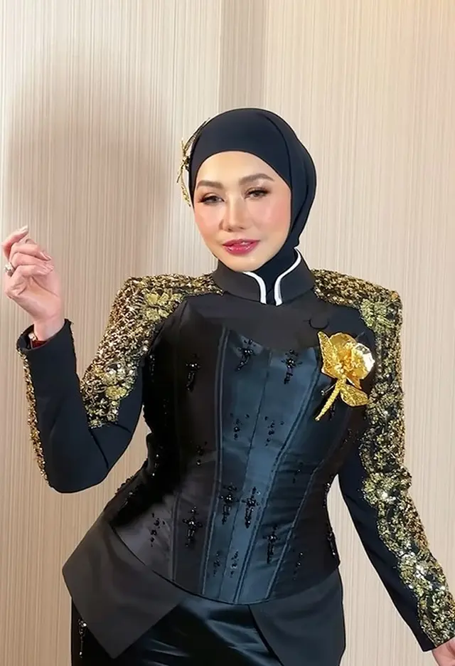 Potret 8 seleb era 90-an kondangan ke ngunduh mantu Al Ghazali dan Alyssa Daguise, meriah bak reuni