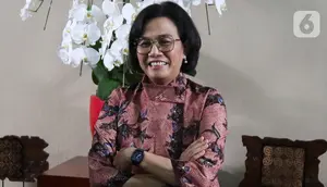 Menteri keuangan Sri Mulyani saat di wawancarai oleh liputan6 di Kementerian Keuangan, Jakarta, Kamis (16/3/2023). (Liputan6.com/Herman Zakharia)
