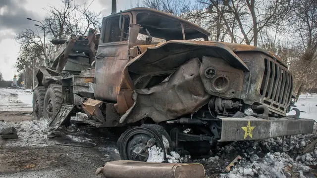 Korban Perang Ukraina Terlihat dalam Gambar dan Air Mata