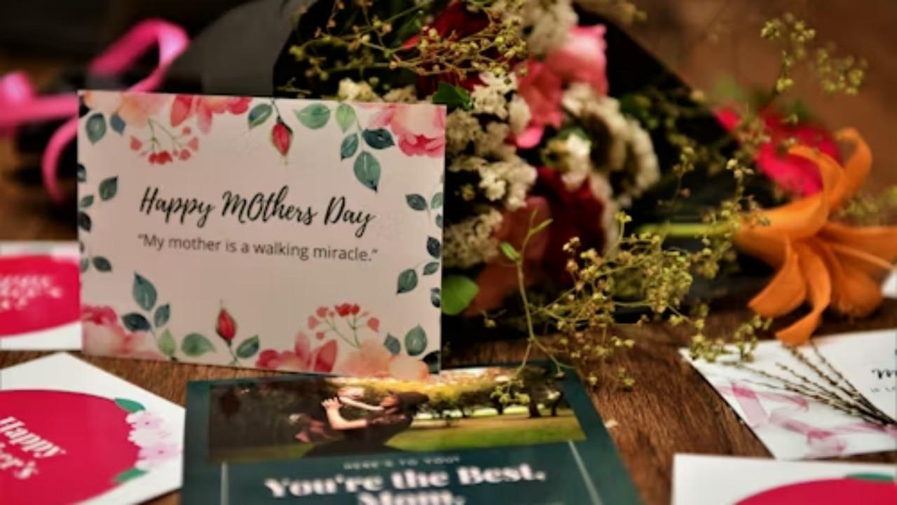 Bagaimana Hukum Merayakan Hari Ibu dalam Islam? Simak Pandangan Ulama Selengkapnya
