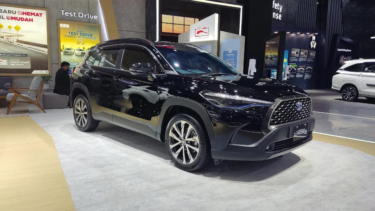 5. Toyota Corolla Cross HEV