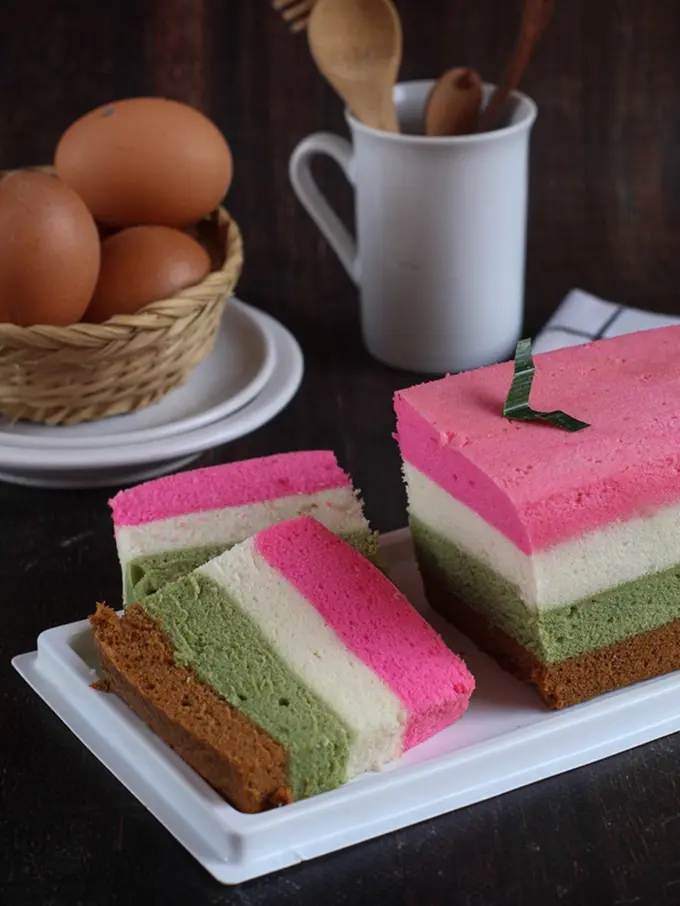 bolu kukus putih telur