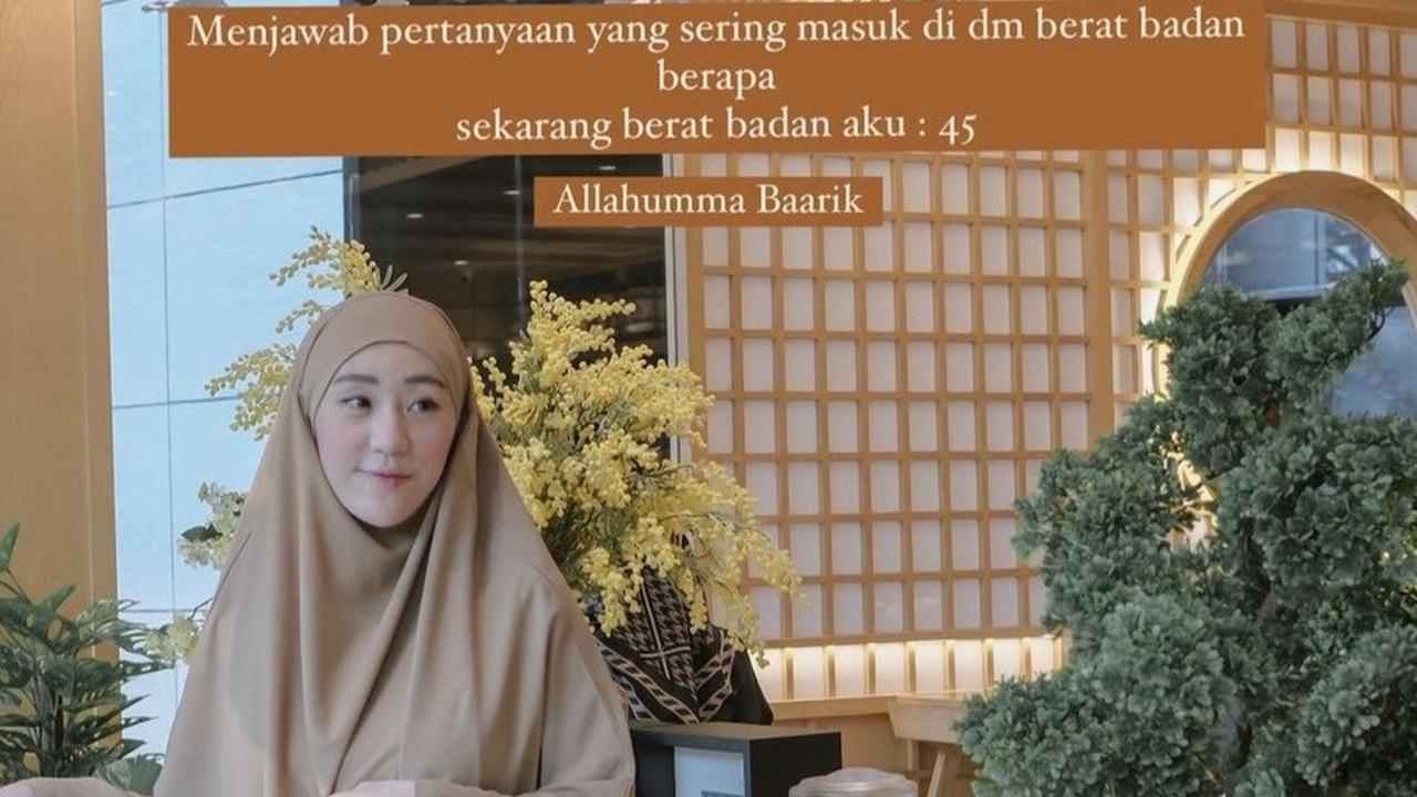 Usai Melahirkan Berat Badannya Kini Adalah 45 Kg
