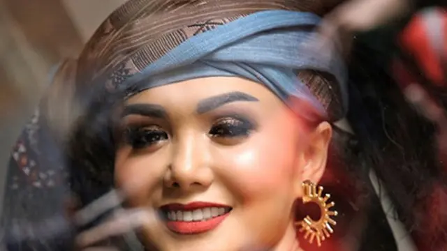 [Bintang] Yuni Shara