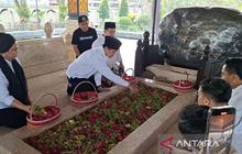Kaesang Ziarah Bung Karno: Mengapa Sosok Proklamator Muda Ini Diidolakan Ketua Umum PSI?