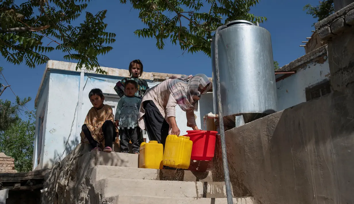 Kabul, Ibu kota Afghanistan, menghadapi kekeringan parah yang disebabkan oleh urbanisasi yang tak terkendali dan cepat akibat konflik dan perubahan iklim. (Wakil KOHSAR/AFP)
