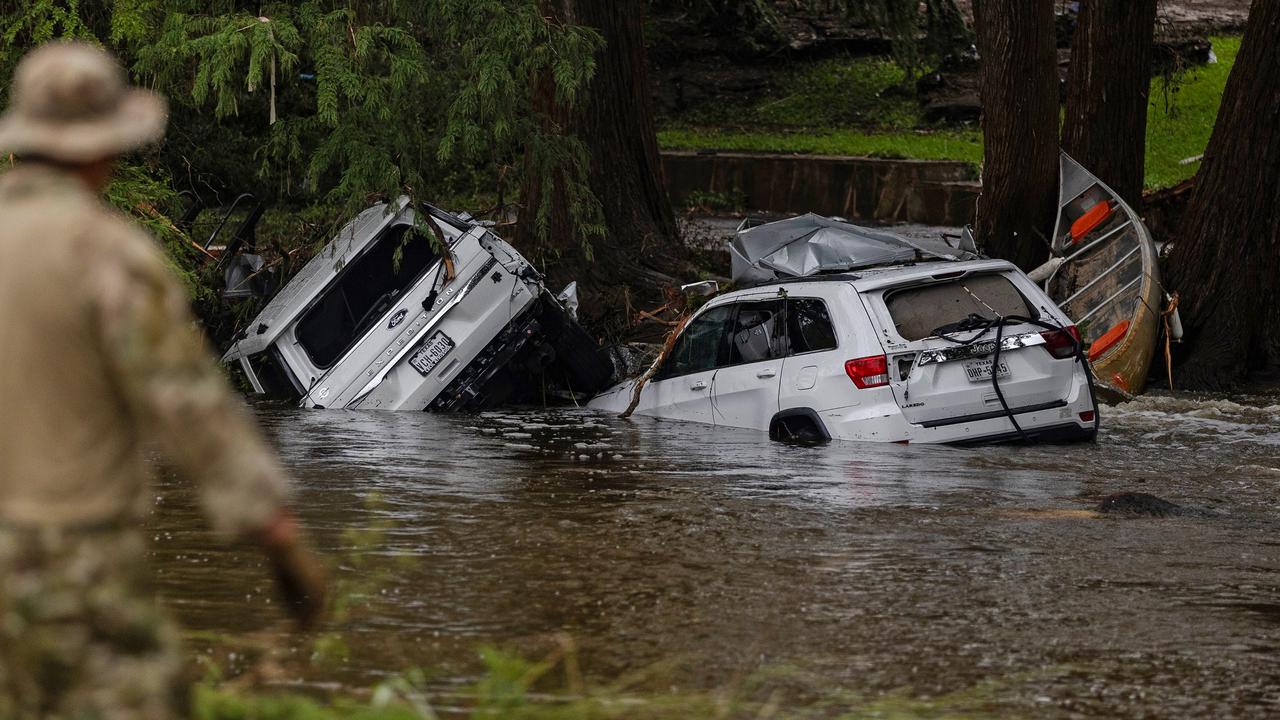 Korban Banjir Bandang di Texas Tembus 100 Jiwa, Sungai Meluap dalam 45 Menit