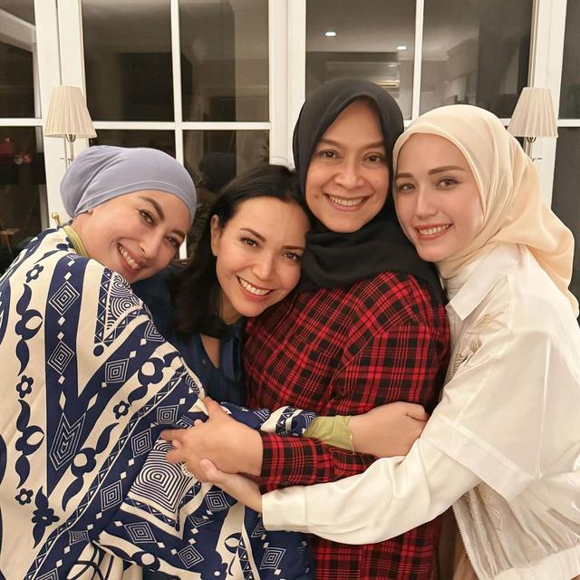 Potret perayaan ulang tahun Annisa Trihapsari (Sumber: Instagram/@ravelra_supit)
