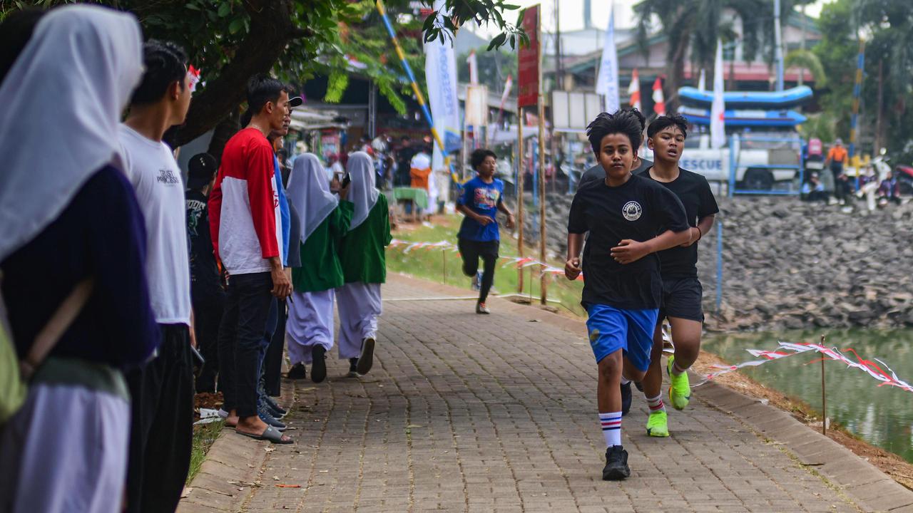 Lomba Lari Renang dan Dayung Meriahkan HUT Kemerdekaan di Situ Gintung