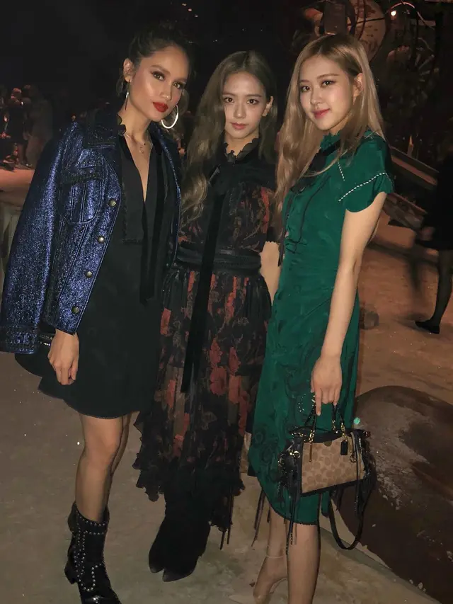 Cinta Laura dan Blackpink