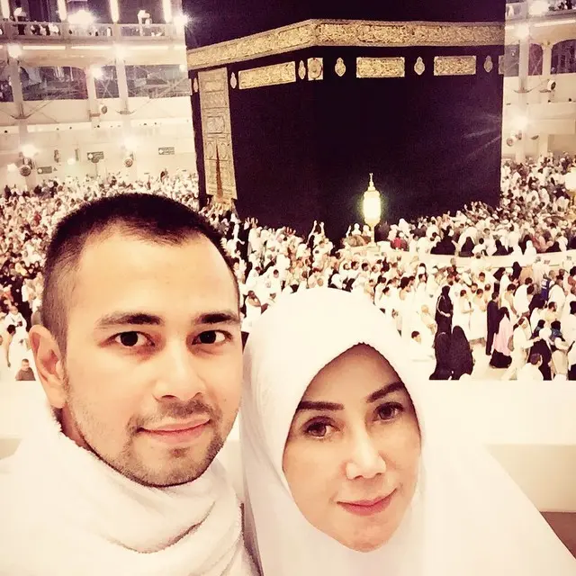6 Potret Raffi Ahmad Jalani Ibadah Umrah, Batal Berangkat Haji Sejak 5 Tahun Lalu