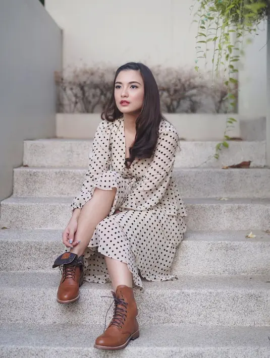 "Winter is coming and my feet are ready," tulis Chelsea Olivia sebagai keterangan foto. (Foto: instagram.com/chelseaoliviaa)