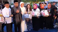 Walikota Bandung, Ridwan Kamil bersama istri, Atalia Kamil dalam acara Ramadan bertajuk Bubos di Bandung. (Istimewa)
