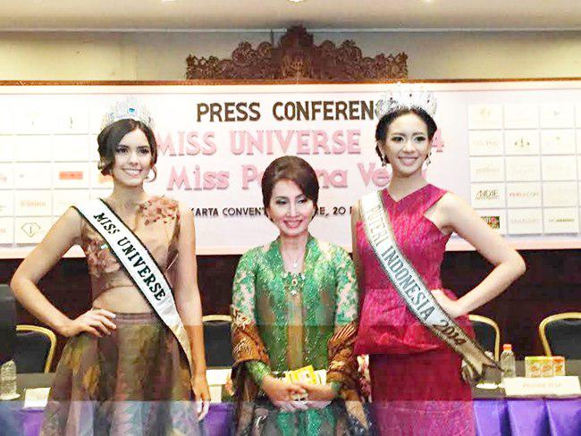 Kedatangan Miss Universe 2014, Paulina Vega dalam acara presscon Grand Final Puteri Indonesia | foto: copyright vemale/yuni