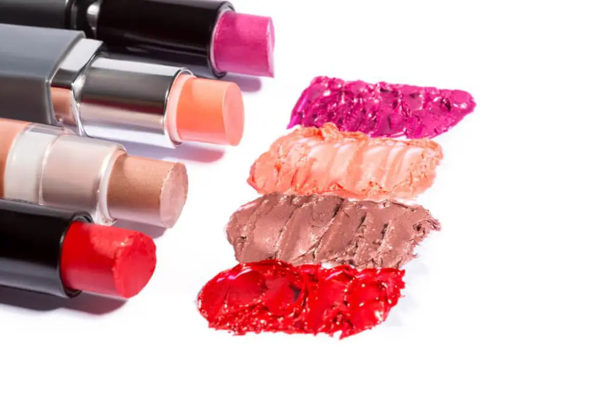 Belum tahu? Ini Bedanya Lipstik Matte dan Lipstik Creamy