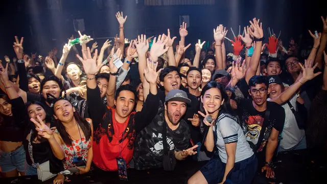 Viral Karena Disawer Ratusan Juta, Ini 7 Gaya DJ Una saat di Atas Panggung