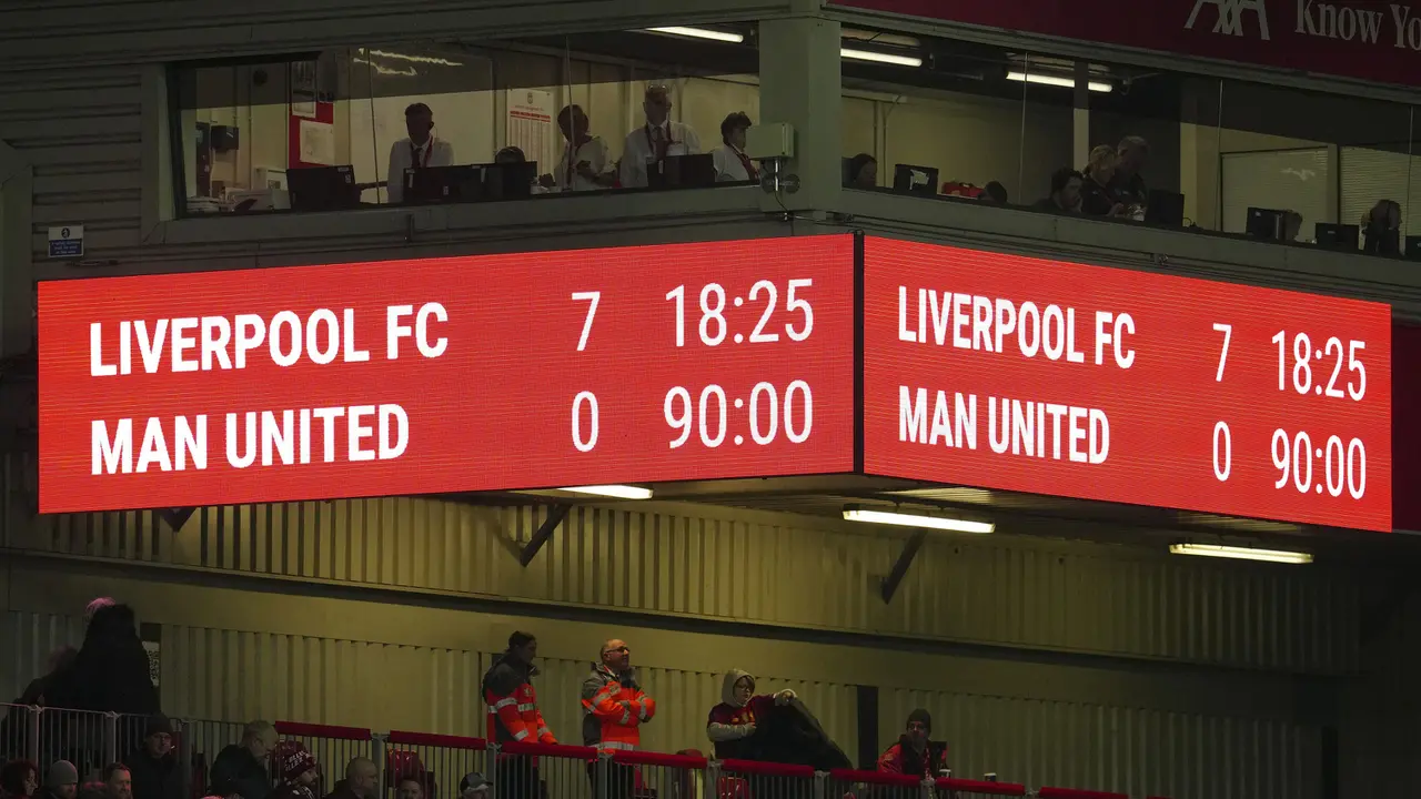 Foto: 5 Daftar Kekalahan Terbesar Manchester United di Liga Inggris Musim Ini, Setan Merah Kena Tsunami Gol dari Liverpool