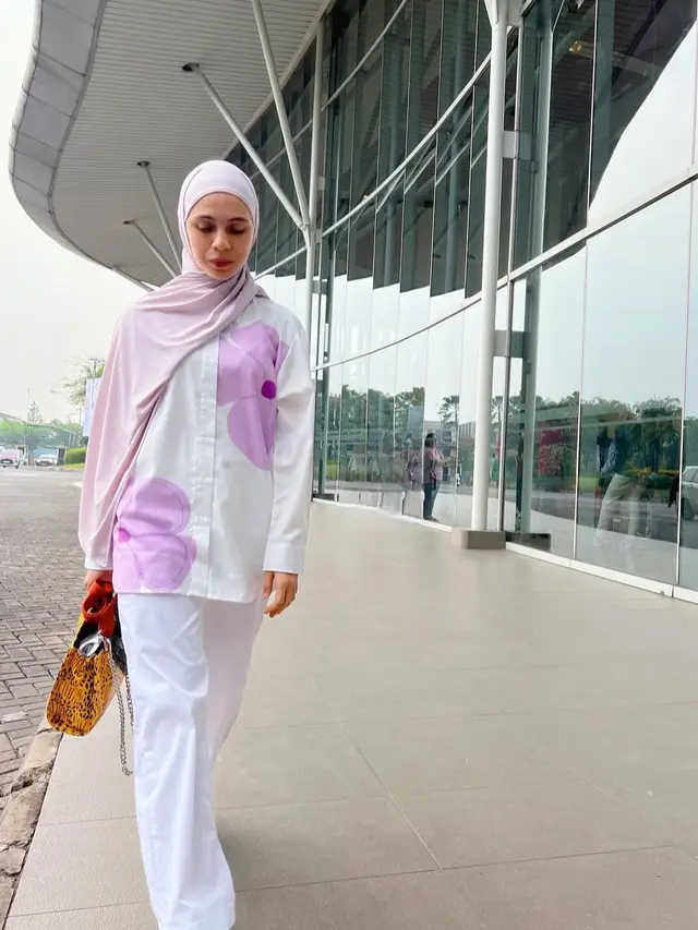 Inspirasi fashion dari Nycta Gina yang bisa dijadikan referensi (Instagram/@missnyctagina)