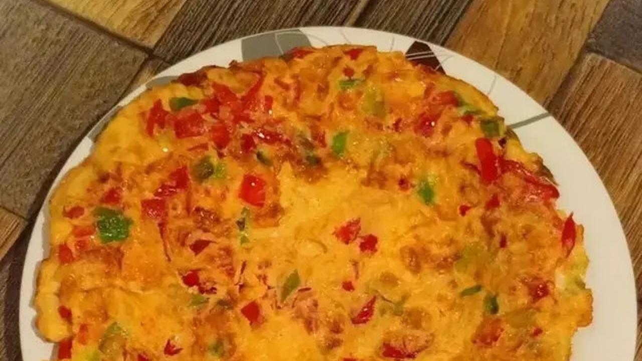 3 Cara Memasak Telur Dadar agar Mengembang Sempurna ala Restoran