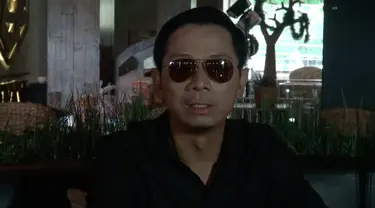 Telah lama tak muncul di blantika music Indonesia, rocker tahun 90an Sang Alang kembali muncul dengan single yang berjudul Kepala Batu.