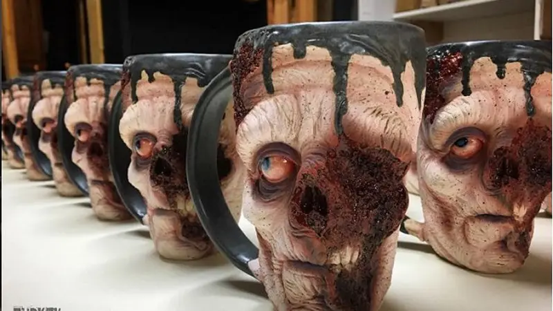 Mug Zombie Ini Siap Hantui Pagi Anda
