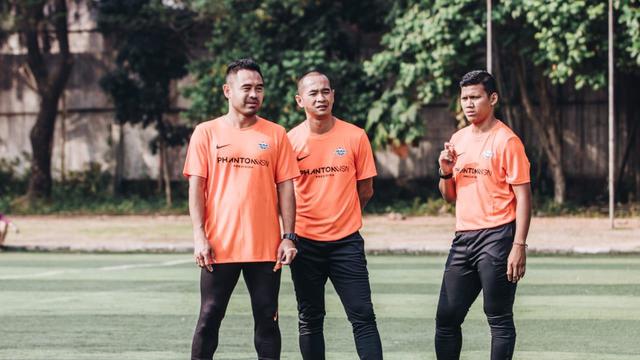Ponaryo Astaman, Kurniawan Dwi Yulianto, Fisik Football, Nike Indonesia, Phantom VSN