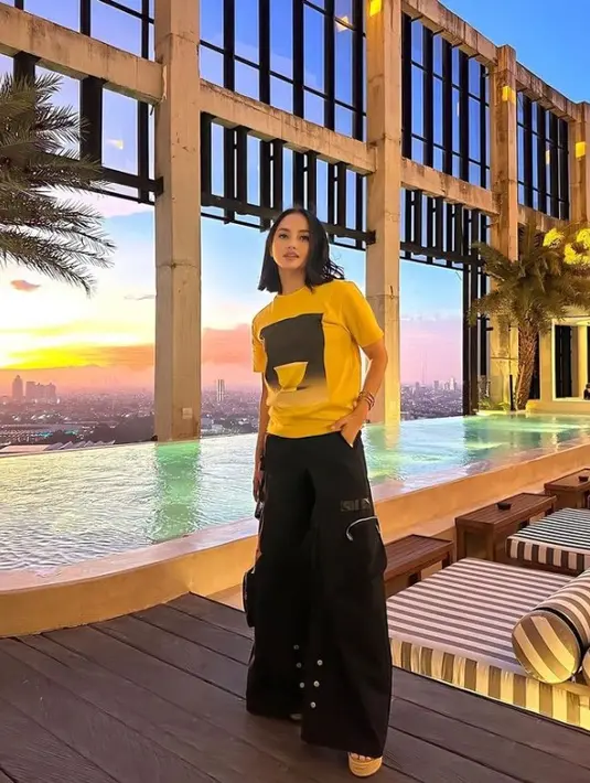 Ririn Ekawati tampil lebih muda [Instagram/ririnekawati]