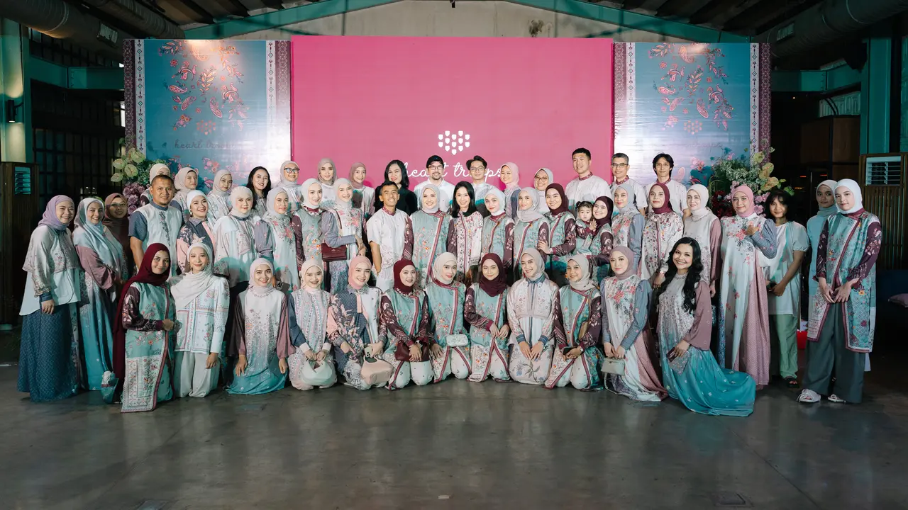 Raya Collection Heart Troops 2025