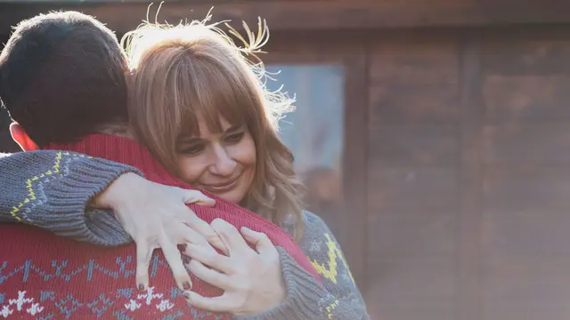 Ritual Hug & Gratitude, Cara Sederhana Perkuat Koneksi dan Redakan Stres