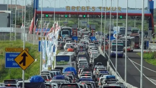 Ternyata bukan cuma Indonesia, negara lain yang melakukan kebiasaan mudik juga mengalami kemacetan.