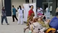 Pasien di RSUD Komodo, Labuan Bajo saat dievakuasi pascagempa (Liputan6.com/Ola Keda)