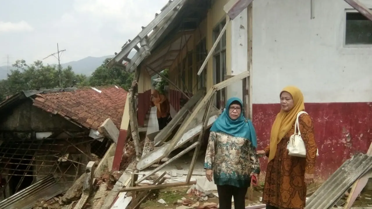 SD Negeri Kalong IV di Desa Kalong II, Kecamatan Leuwisadeng
