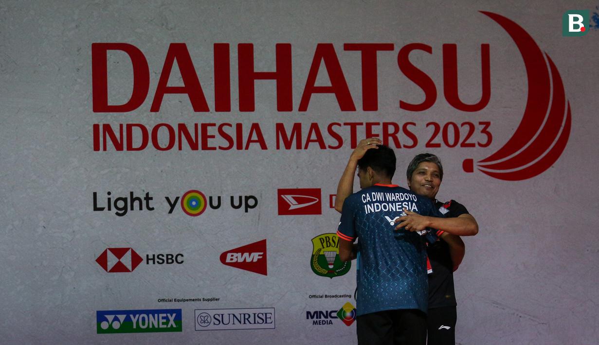 i babak 16 besar, Chico Aura Dwi Wardoyo akan menghadapi wakil Singapura, Loh Kean Yew lolos ke babak 16 besar setelah menang dua game langsung atas Li Shi Feng (Cina) dengan skor 21-14, 21-16. (Bola.com/Bagaskara Lazuardi)