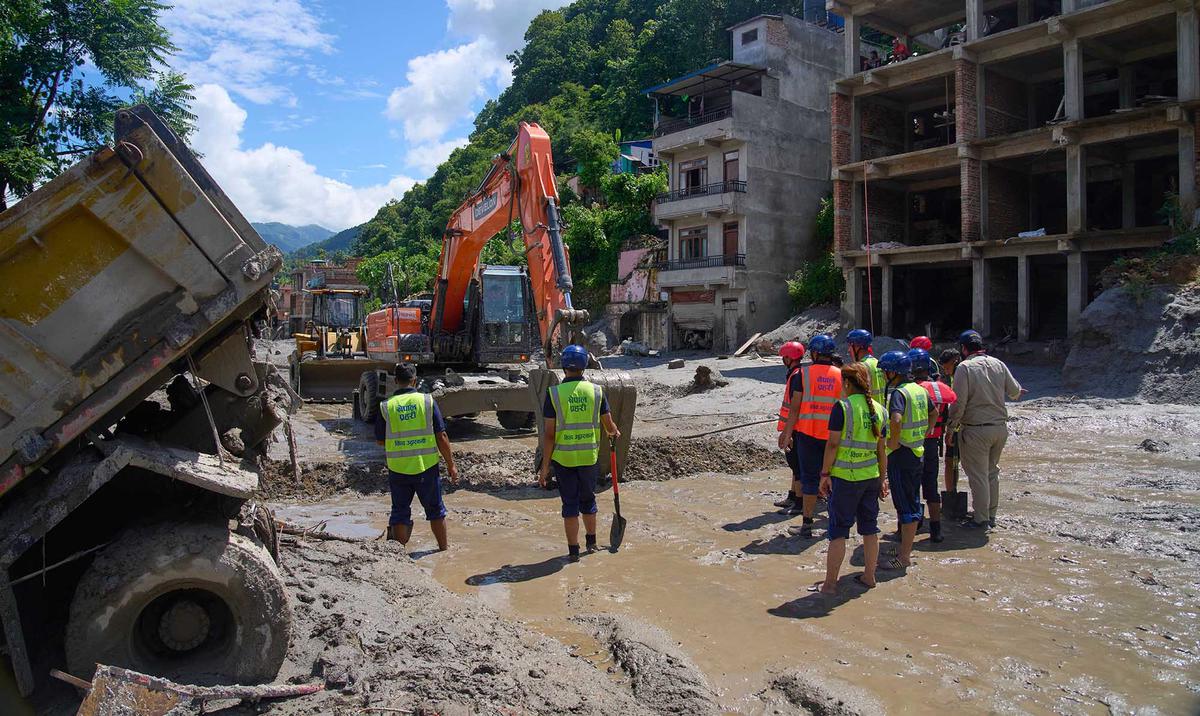 Banjir Bandang Nepal Tewaskan 356 Orang