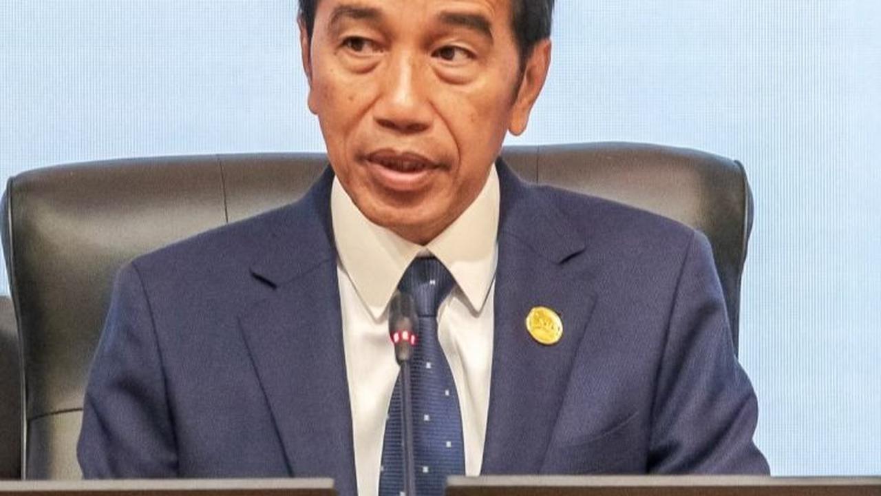 "Oleh sebab itu, kita memerlukan arah dan visi baru, kita memerlukan strategi baru, kita memerlukan langkah taktis baru untuk mewujudkan pembangunan yang lebih adil dan inklusif bagi negara-negara berkembang," ucap Presiden. Foto: Pool